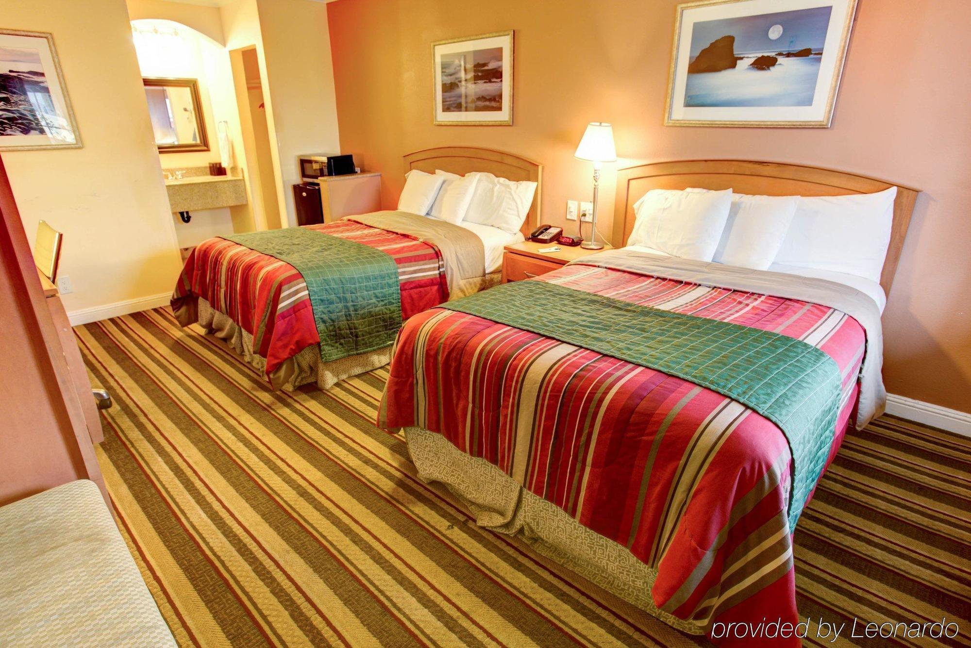 אוקלנד Rodeway Inn & Suites Near The Coliseum & Arena מראה חיצוני תמונה