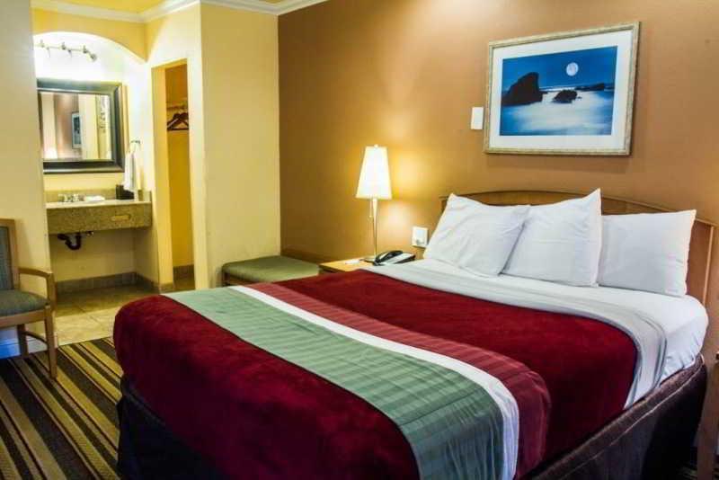 אוקלנד Rodeway Inn & Suites Near The Coliseum & Arena מראה חיצוני תמונה