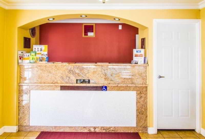 אוקלנד Rodeway Inn & Suites Near The Coliseum & Arena מראה חיצוני תמונה